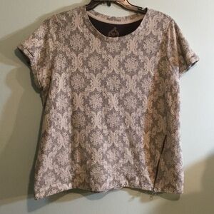 Women's Short Sleeve Patterned Top - Neutral Gray & White